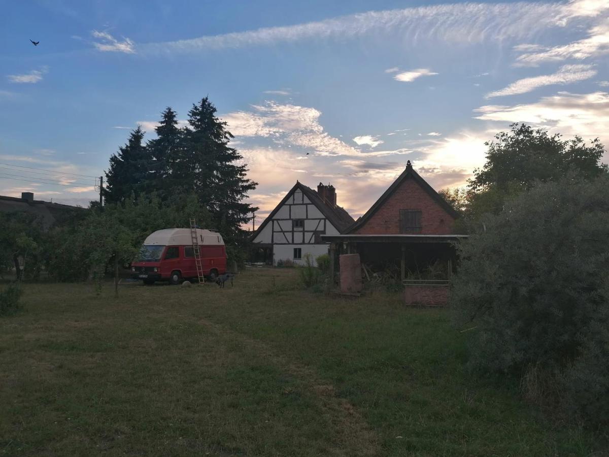 Fischerhaus Galenbeck Acomodação com café da manhã Exterior foto